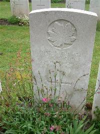 Etaples Military Cemetery - Wood, T C